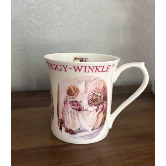 Beatrix Potter MRS TIGGY-WINKLE Tea Cup Coffee Mug - Picture 1 of 4